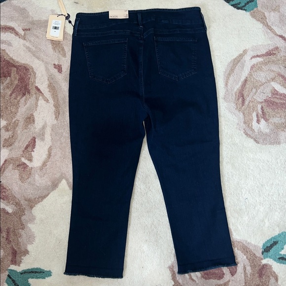 NEW NYDJ Midnight Blue Cropped Ankle Jeans - Picture 5 of 7